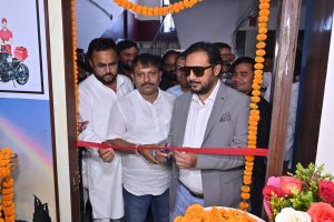 Prayagraj में फाइव टेक कंपनी के कार्यालय का हुआ भव्य शुभारंभ।