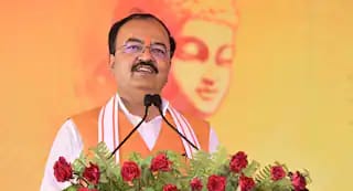 उप मुख्यमंत्री केशव प्रसाद मौर्य ने देश व प्रदेशवासियों को दीपावली की बधाई व शुभकामनाएं।