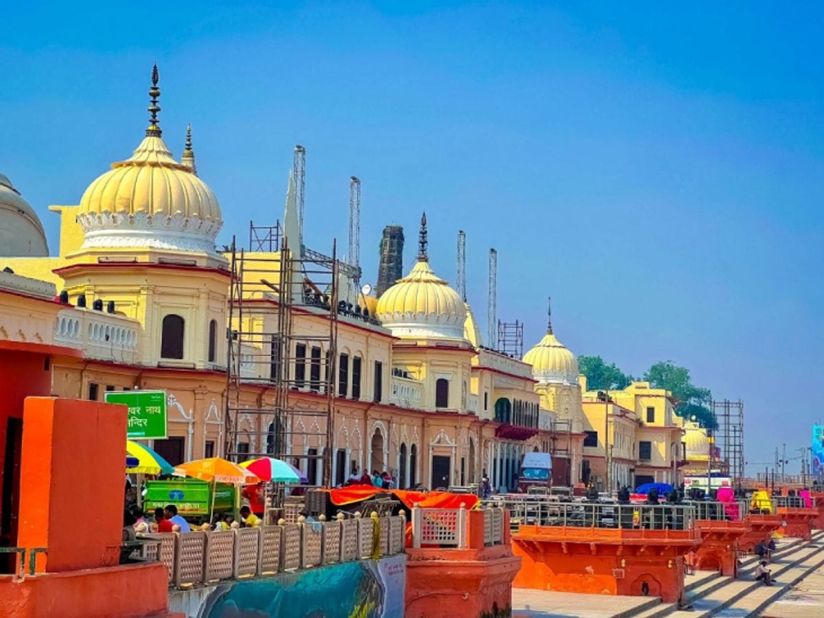 पशुधन मंत्री धर्मपाल सिंह ने प्रदेशवासियों को दीपावली पर्व की बधाई दी।