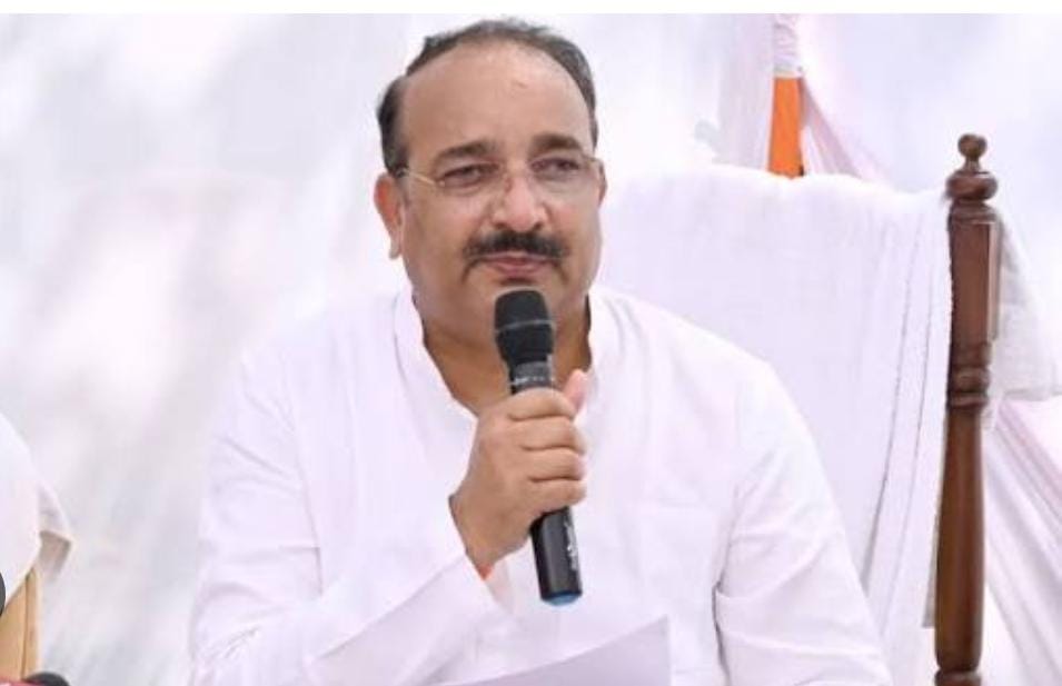छूट के उपरांत श्रेणीवार आलू बीज की दरें 1960 रुपये से 2915 रुपये प्रति कुंतल निर्धारित।