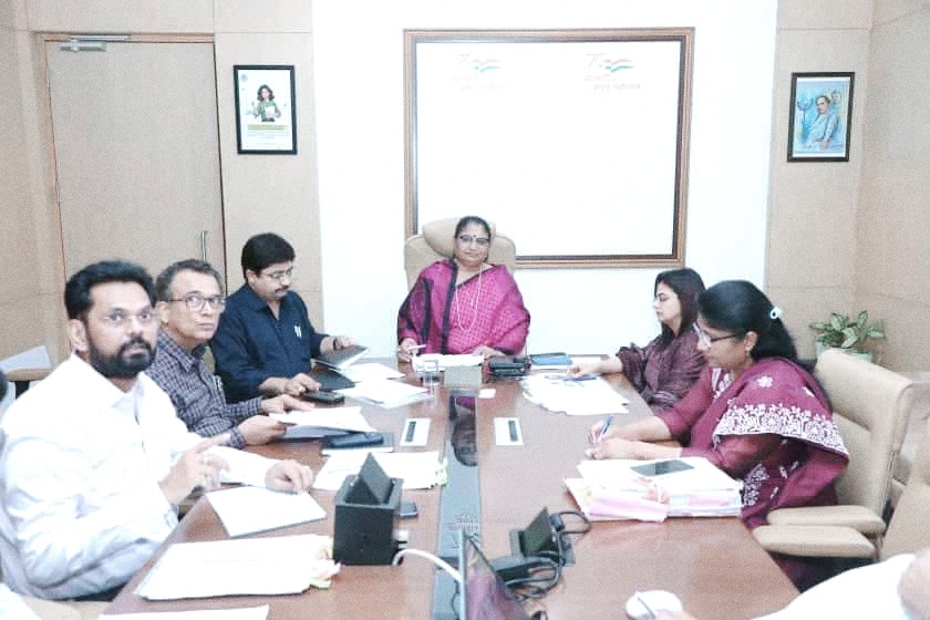 आंगनवाड़ी केन्द्रों में कार्यकर्ता और सहायिका के रिक्त पदों पर नियुक्ति प्रक्रिया शीघ्र पूर्ण की जाए।