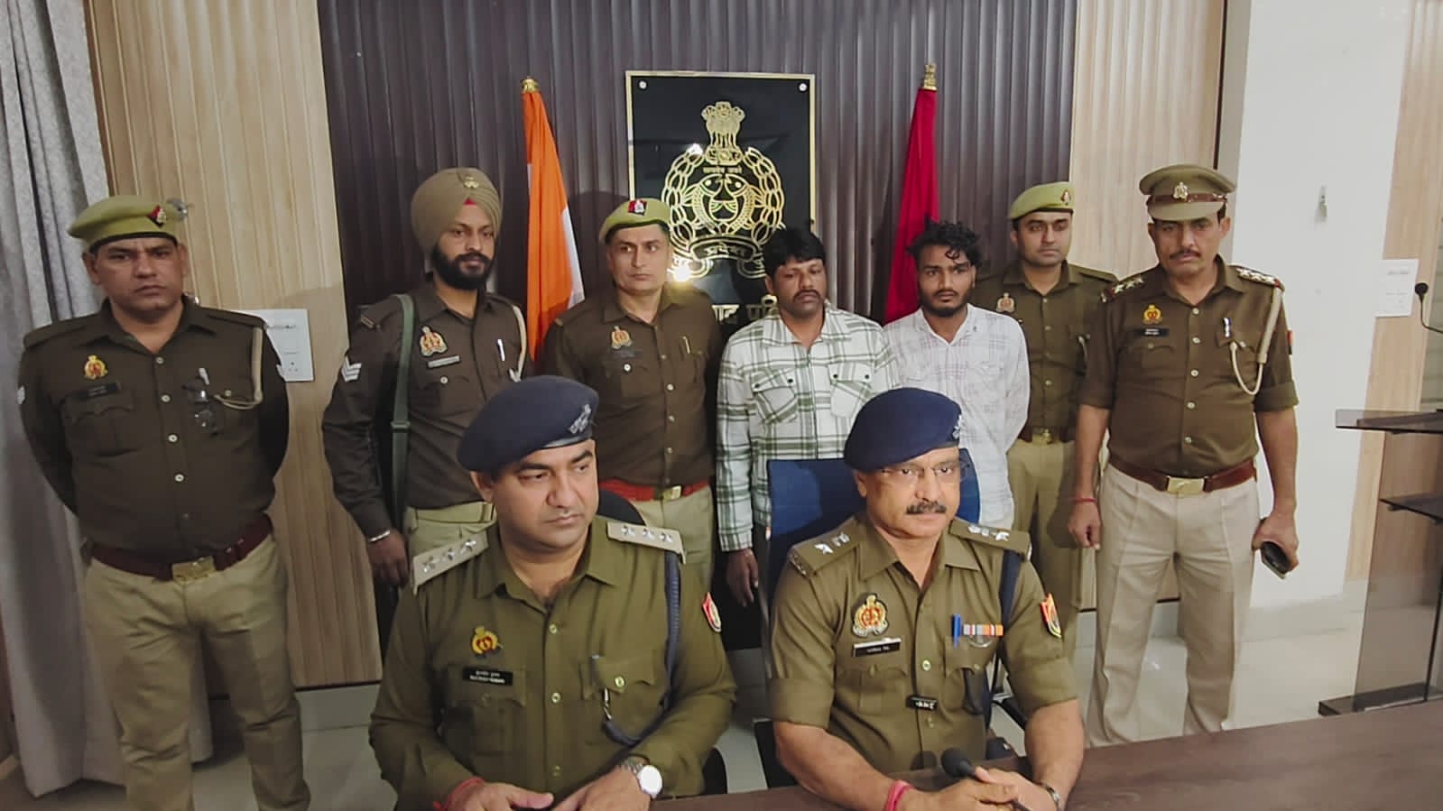 मानसरोवर में हुई लूट का घटना का पुलिस ने 24 घंटे में किया खुलासा आरोपियों को भेजा जेल।