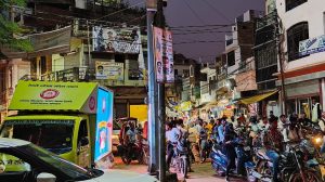 डिजिटल मोबाइल वैन के माध्यम से प्रयागराज मंडल में संरक्षा जागरूकता अभियान।