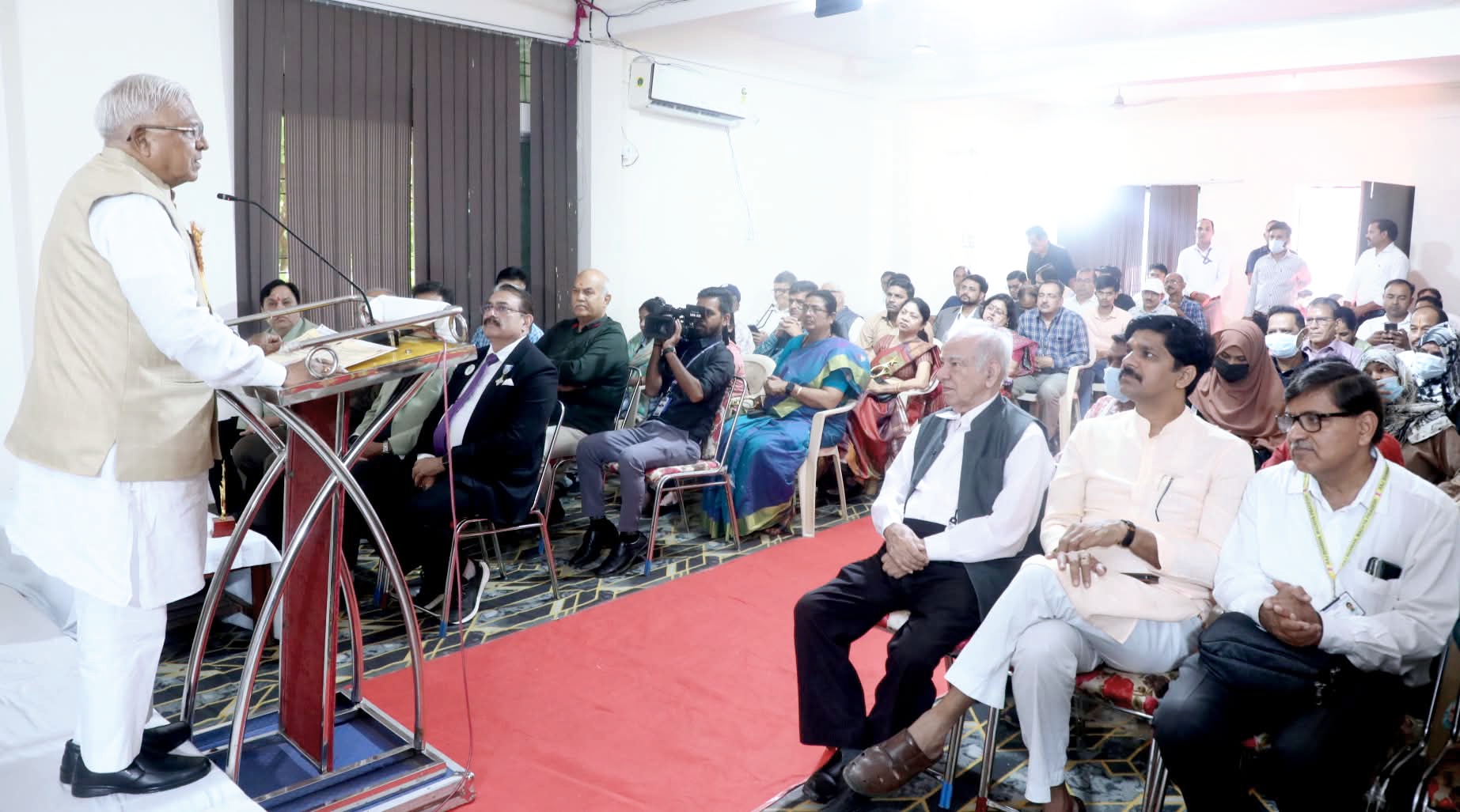 टी.बी. उन्मूलन में हर व्यक्ति की हो सहभागिता, राज्यपाल ने किया 76वें टी.बी. सील अभियान का शुभारंभ।