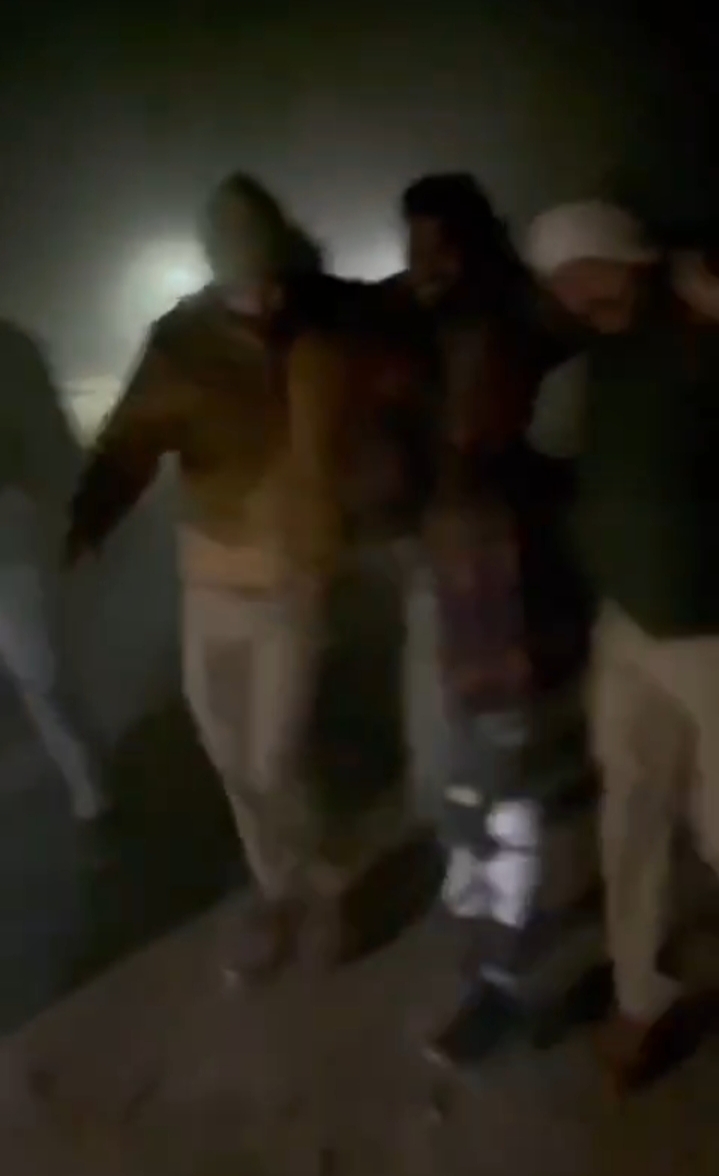 बलिया पुलिस और बदमाशों के बीच हुई मुठभेड़।