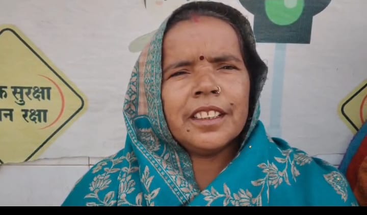 संभल की महिला का गंभीर आरोप 19 लाख रुपये देने के बाद भी जमीन का नामांतरण नहीं, कटघर पुलिस पर कार्रवाई न करने का आरोप।