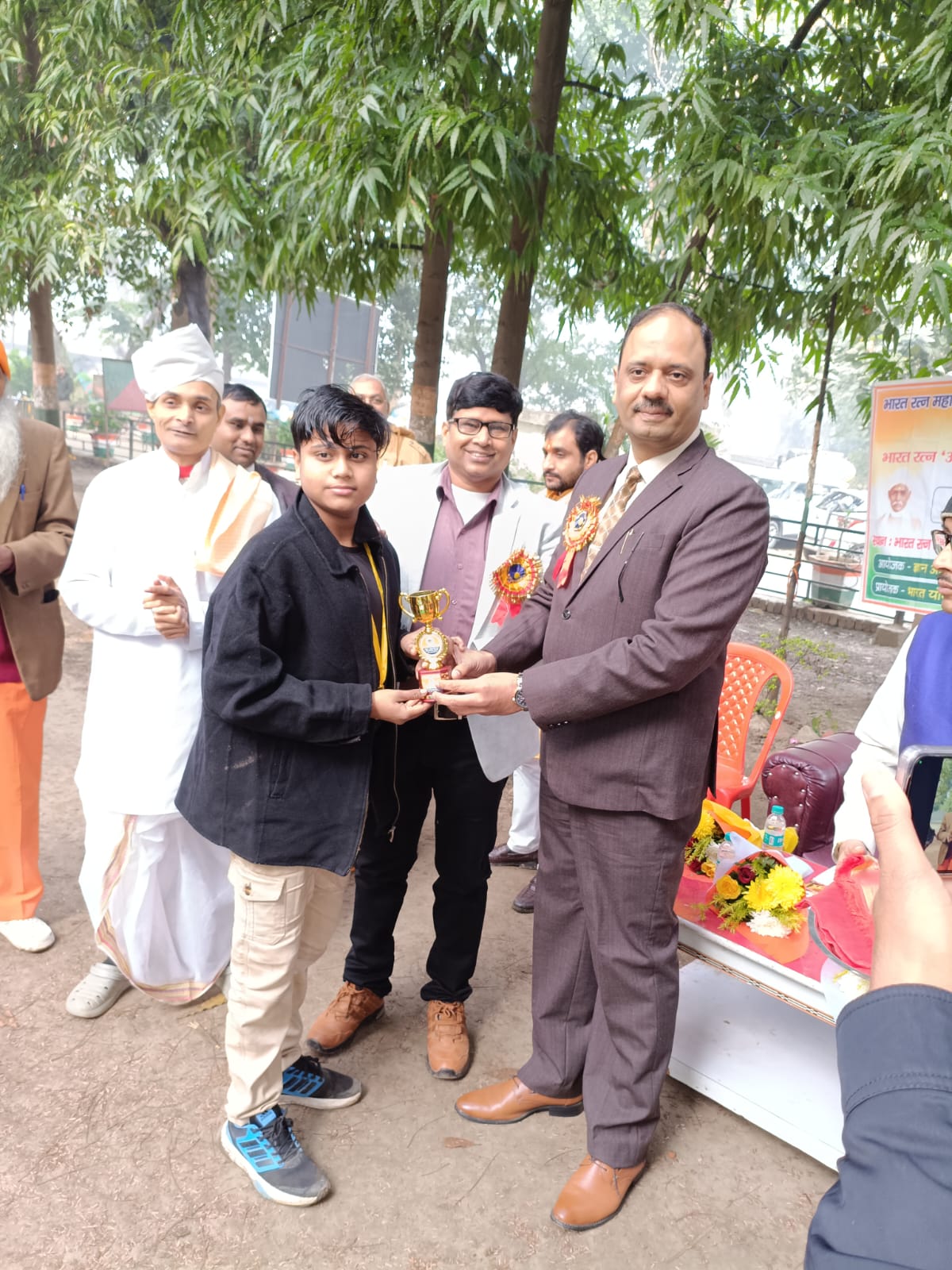 भारत रत्न महामना मदन मोहन मालवीय तृतीय जिला स्तरीय योगासन प्रतियोगिता का हुआ आयोजन।