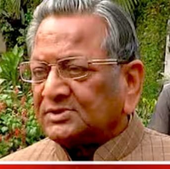 श्यामाचरण गुप्ता चौराहा का नामकरण व लोकार्पण अब 30 दिसंबर को।