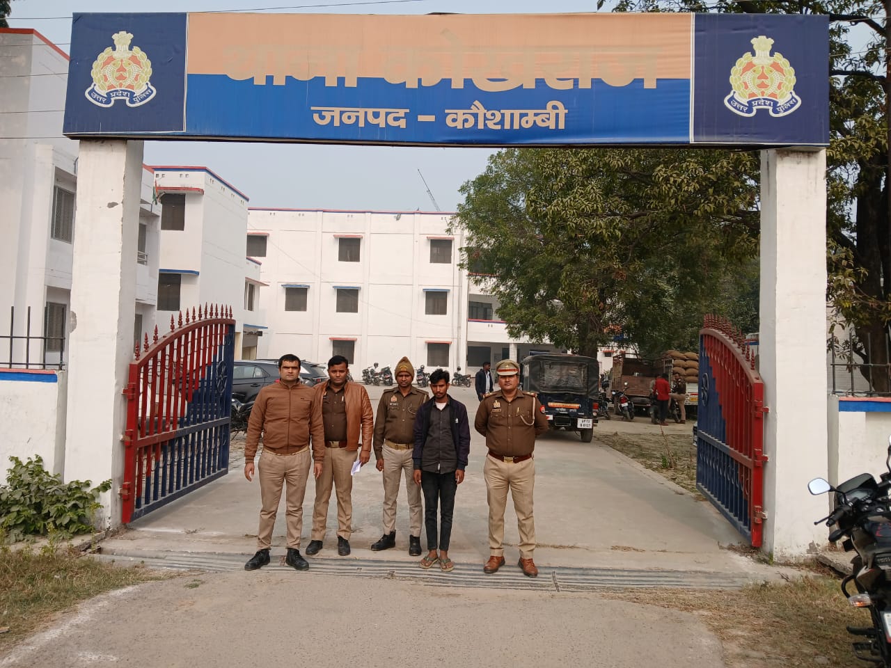 थाना कोखराज पुलिस ने नाबालिग के साथ दुष्कर्म करने वाले वांछित अभियुक्त को किया गिरफ्तार।