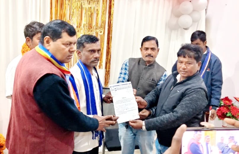 मुकेश पासी बारा और प्रदीप पटेल करछना के आसपा विधानसभा अध्यक्ष नियुक्त।