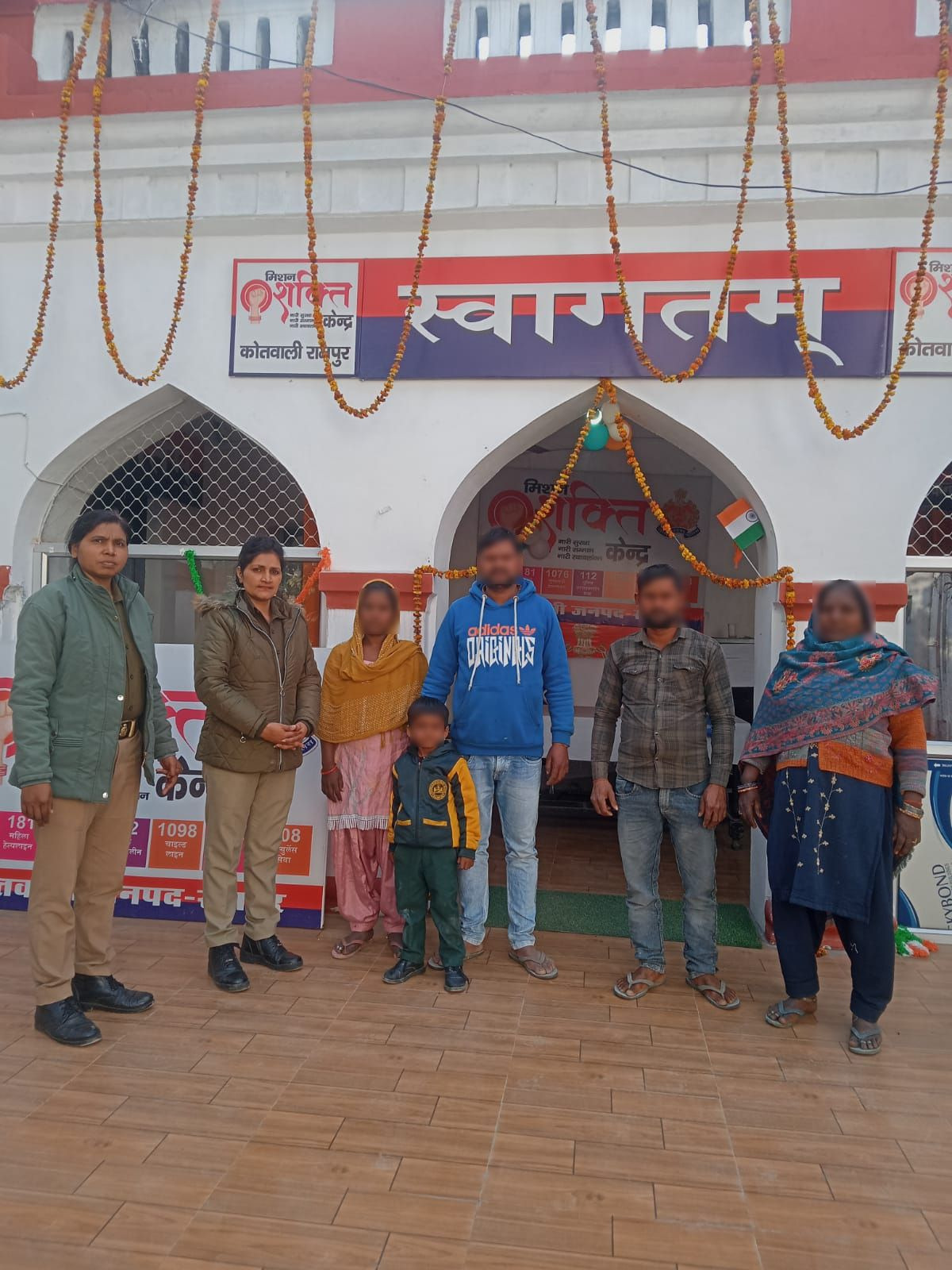 मिशन शक्ति केन्द्र, थाना कोतवाली जनपद रामपुर ने महिला संबंधी विवाद में निभाई।
