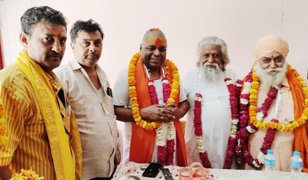 संतों का विचार है कि भारत सनातन राष्ट्र हों- महामंडलेश्वर पूर्ण गुरु करौली शंकर महादेव।
