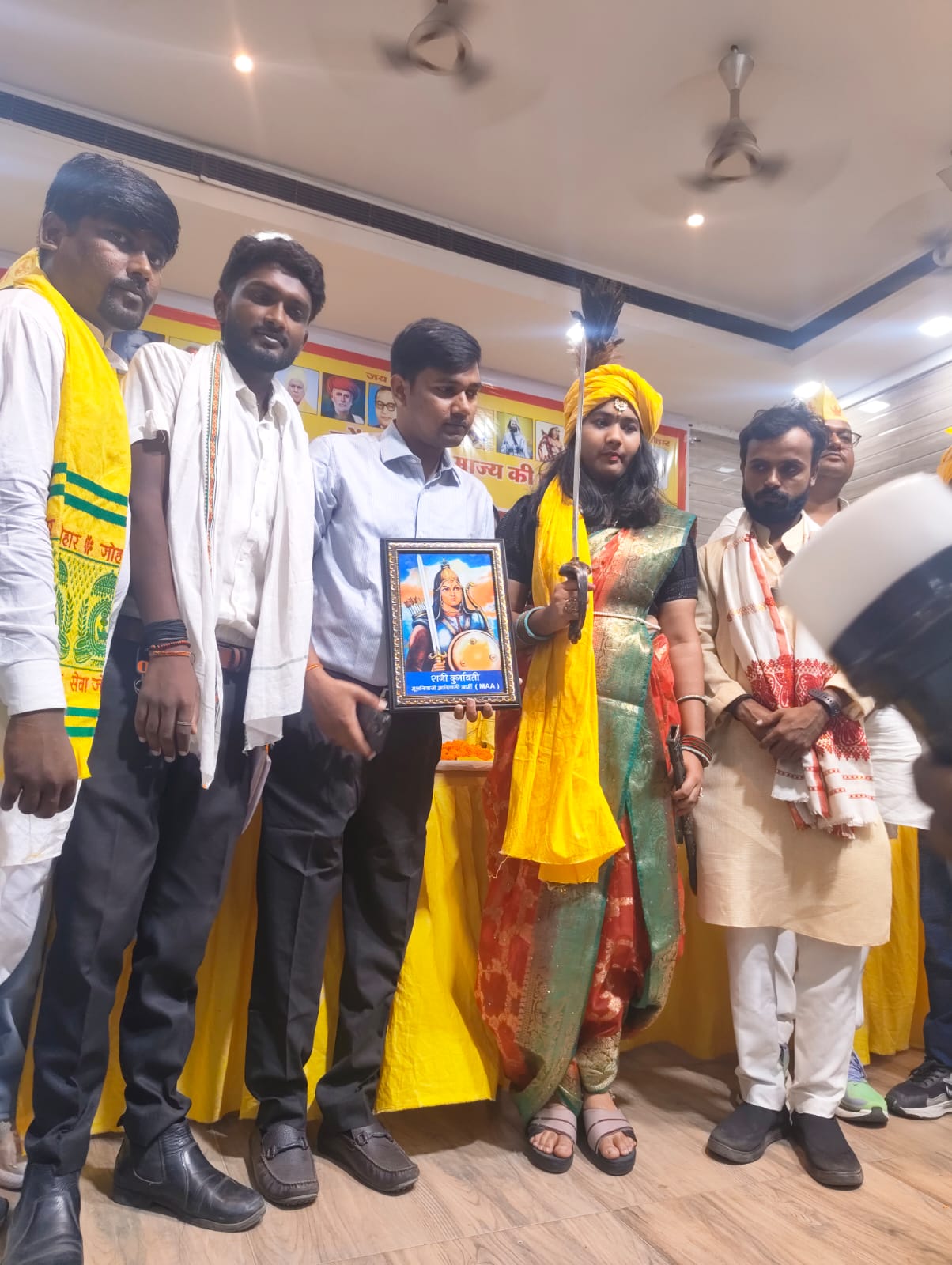 महारानी दुर्गावती शौर्य दिवस पर गोंड धुरिया समाज का सम्मेलन, जाति प्रमाण पत्र जारी करने की उठी मांग।