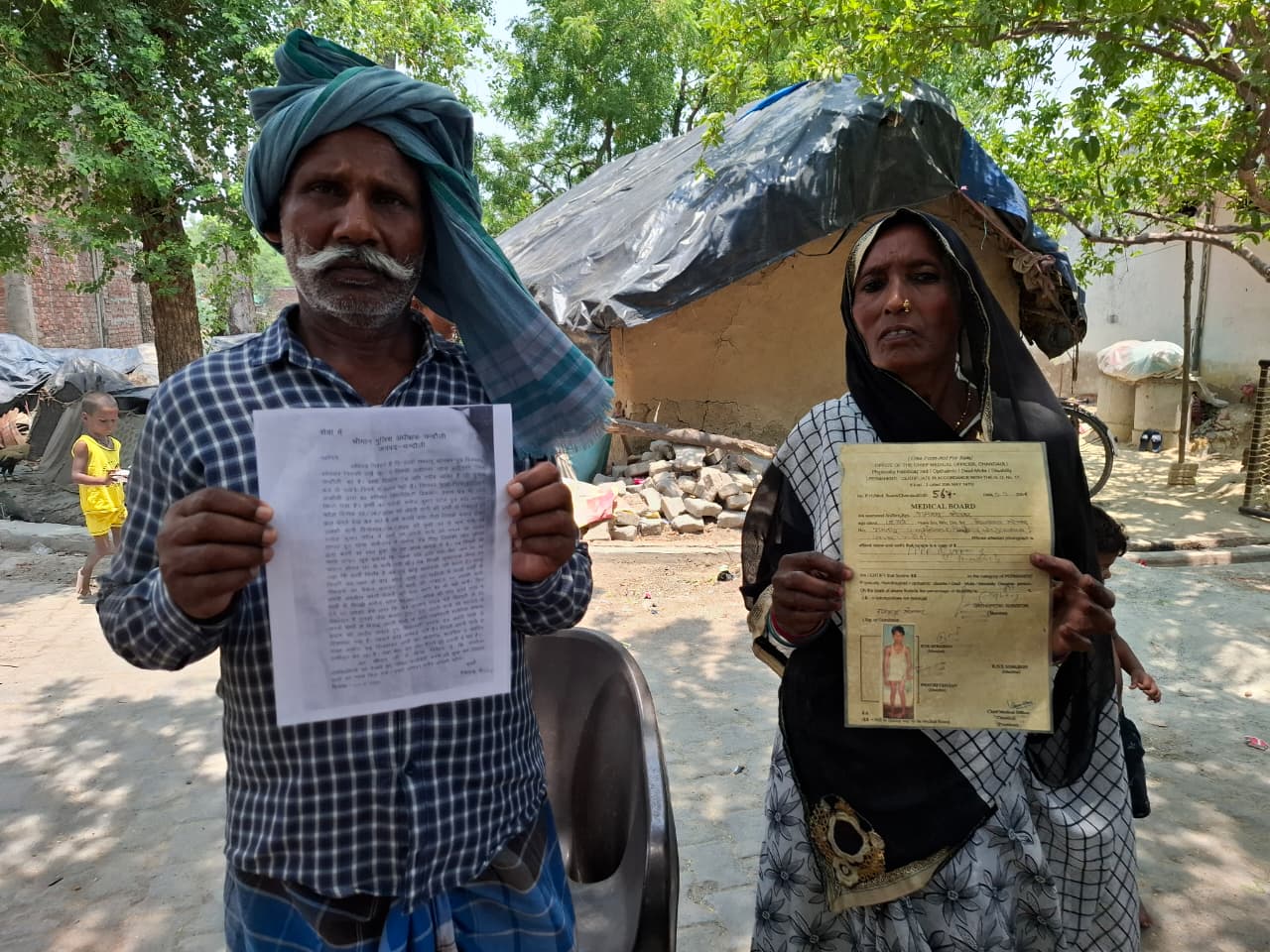 80% दिव्यांग युवक को झूठे मुकदमे में फंसाने का आरोप, परिवार ने एसपी से लगाई निष्पक्ष जांच की गुहार।