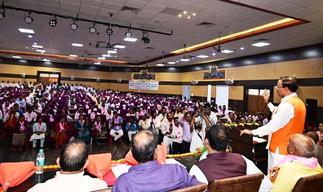 उपमुख्यमंत्री शैक्षिक उन्नयन संगोष्ठी एवं प्रान्तीय अधिवेशन कार्यक्रम में मुख्य अतिथि के रूप में हुए सम्मिलित।