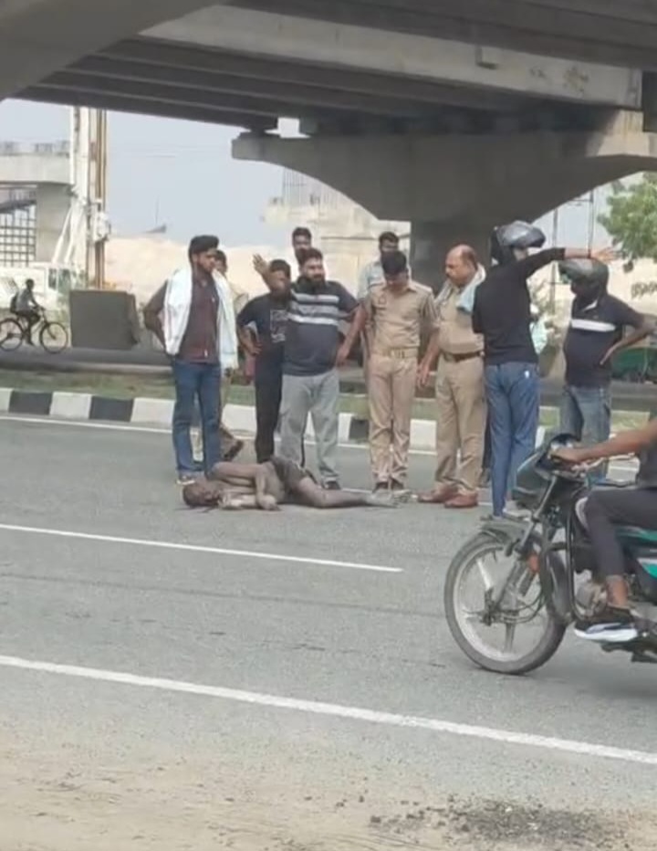 रिंग रोड ब्रिज के नीचे अज्ञात वाहन की टक्कर से युवक की मौत।