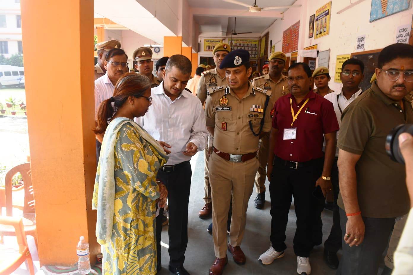 उत्तर प्रदेश विधान परिषद के इलाहाबाद-झांसी खंड स्नातक निर्वाचन क्षेत्र का द्विवार्षिक निर्वाचन-2026 शांतिपूर्ण व सकुशल सम्पन्न।