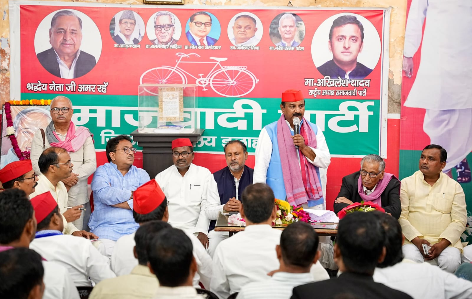 सपा जीत रही सर्वाधिक स्नातक एवं शिक्षक एमएलसी सीट -श्यामलाल पाल।